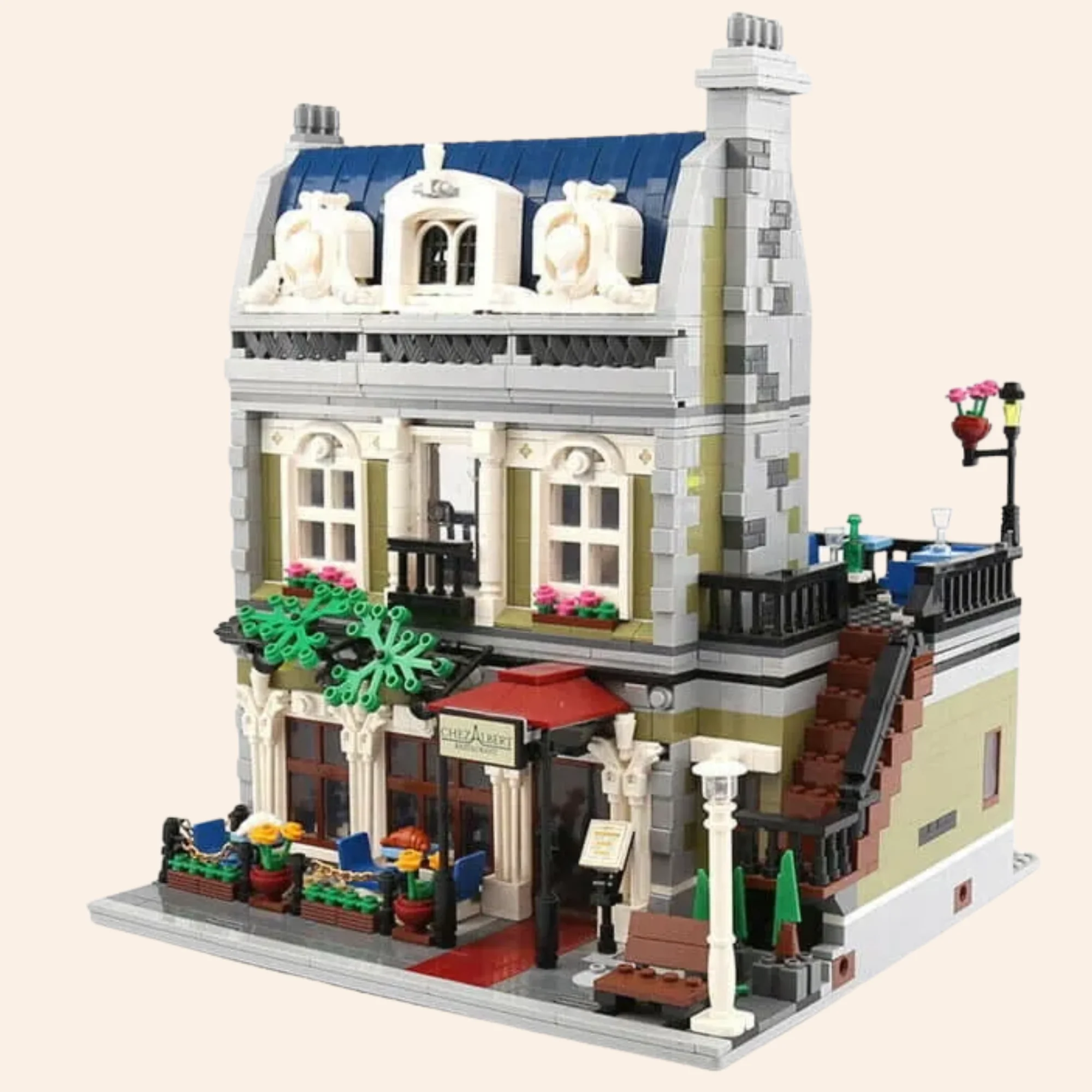 Parisian Restaurant Building 15010